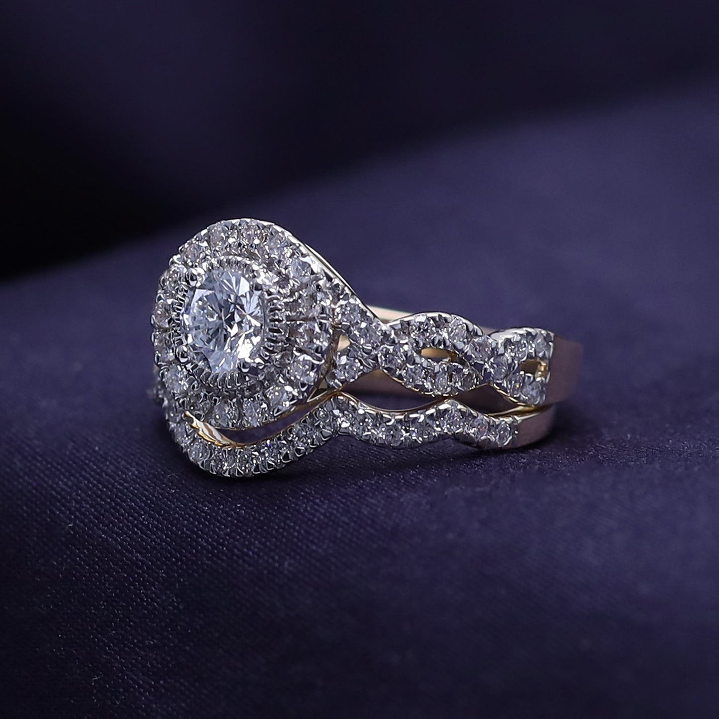 Round Shape Lab Grown Diamond Twisted Shank Bridal Set Ring - 1.00 CTW