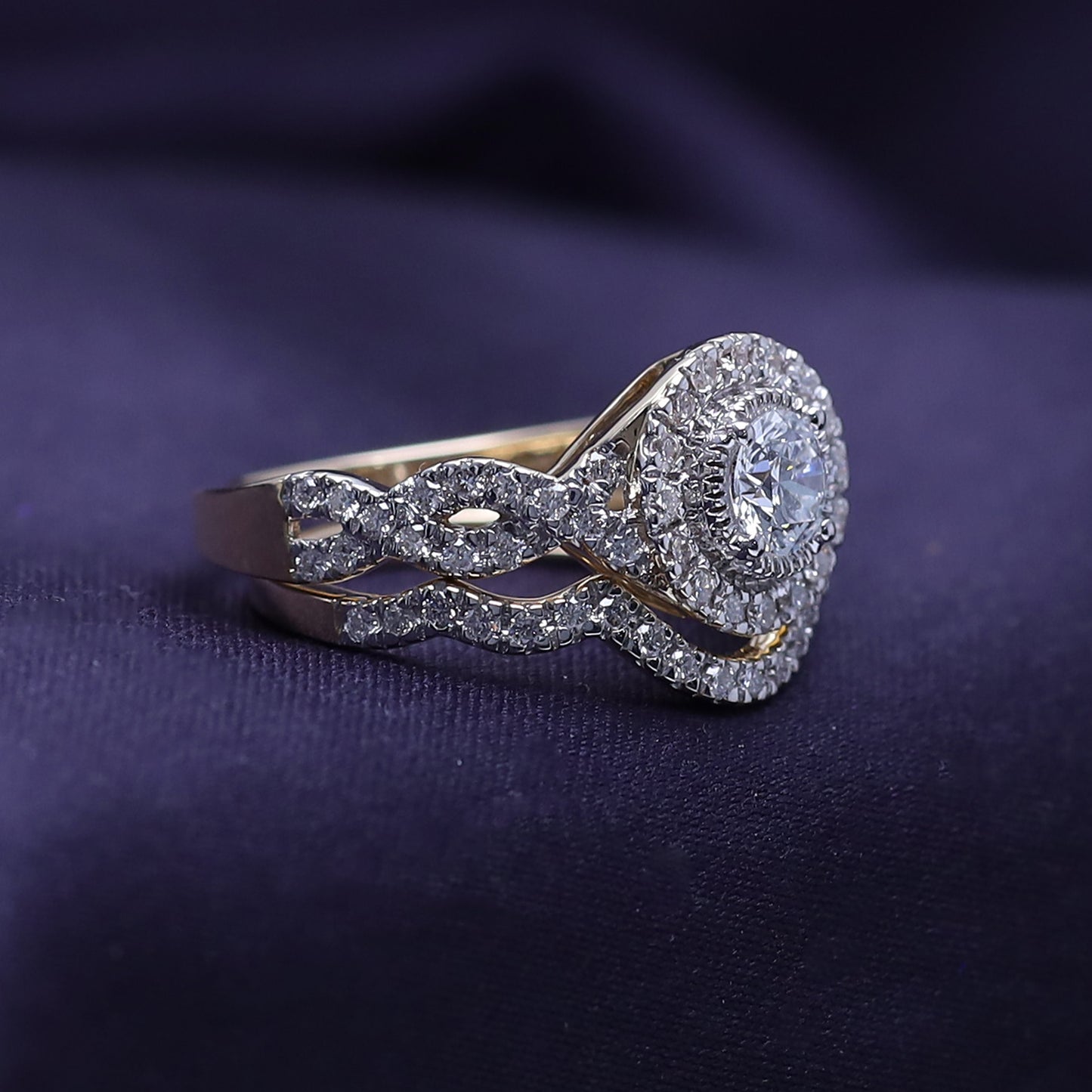 Round Shape Lab Grown Diamond Twisted Shank Bridal Set Ring - 1.00 CTW