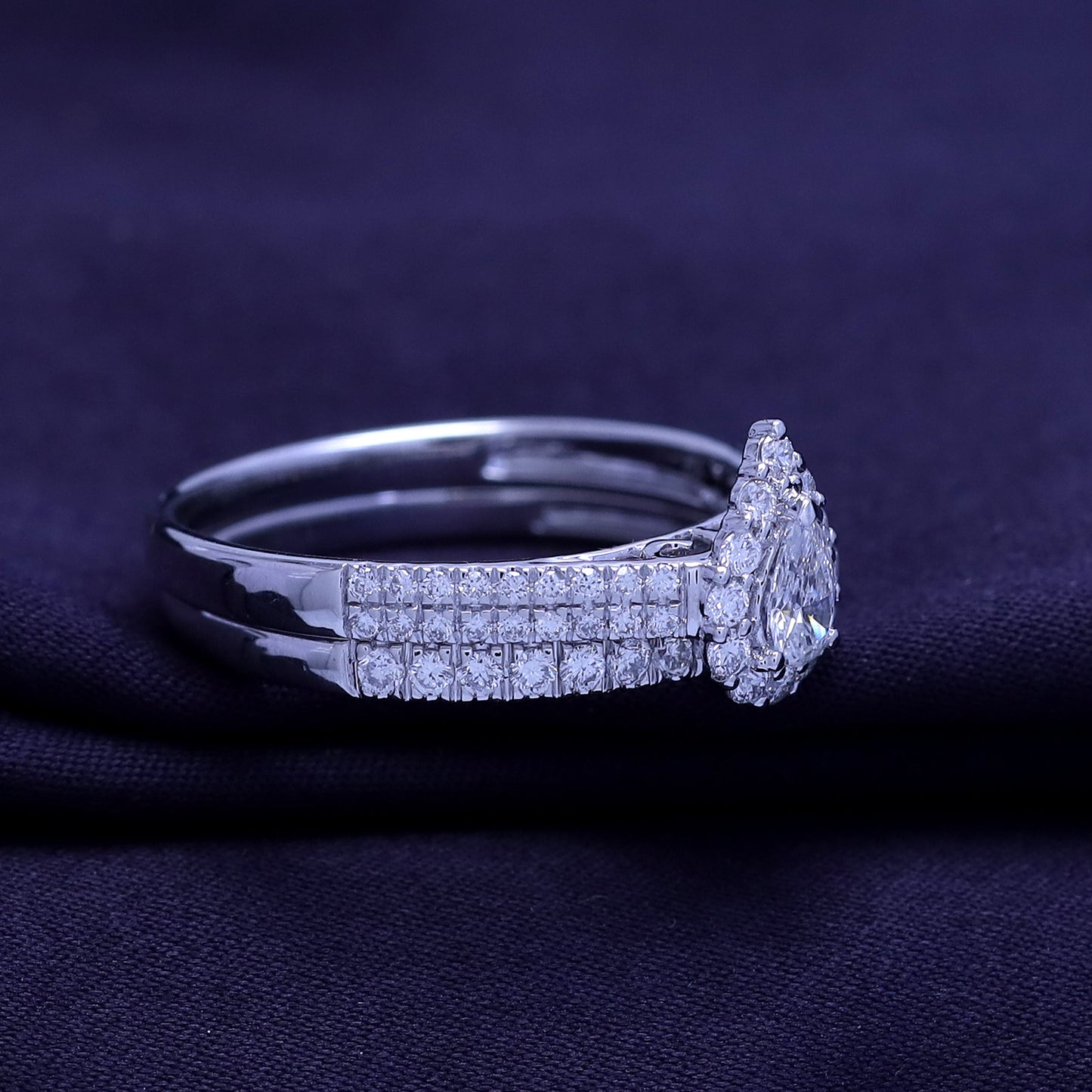 Pear and Round shape Lab Grown Diamond halo bridal set ring- 1.00 CTW