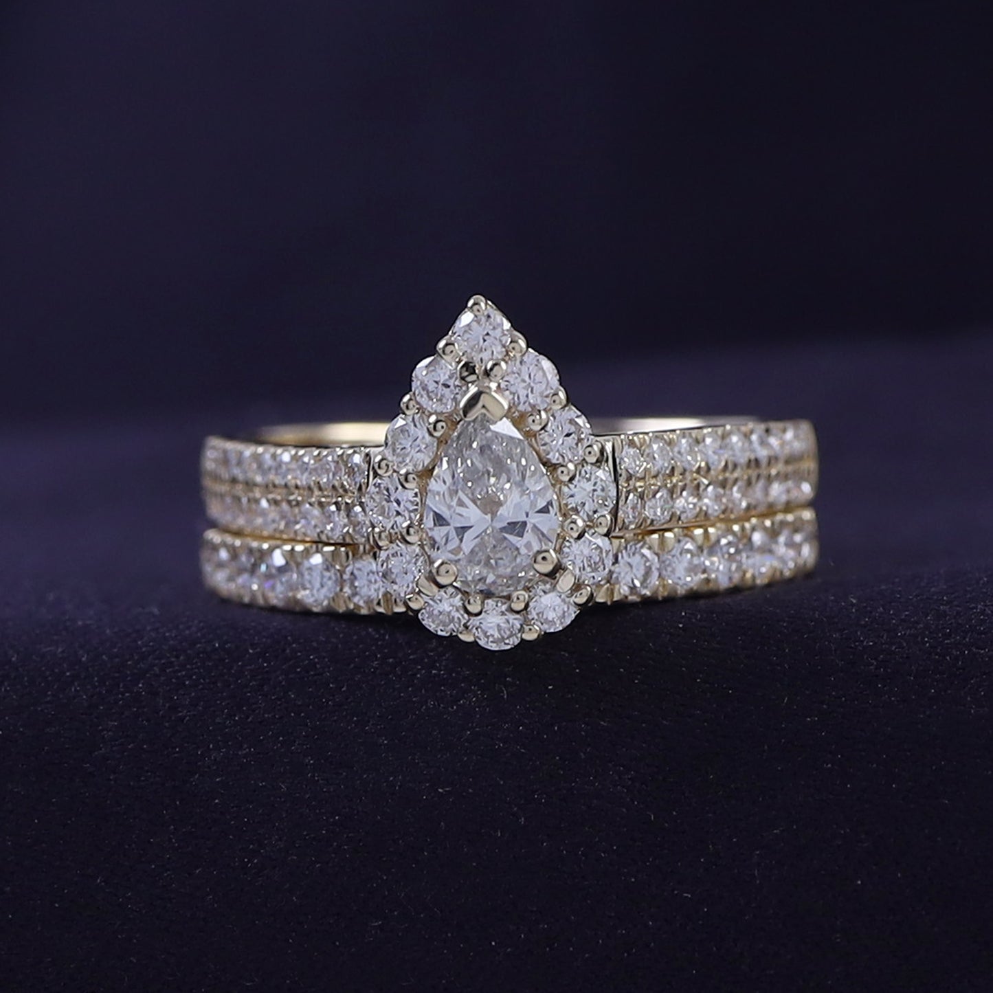 Pear and Round shape Lab Grown Diamond halo bridal set ring- 1.00 CTW